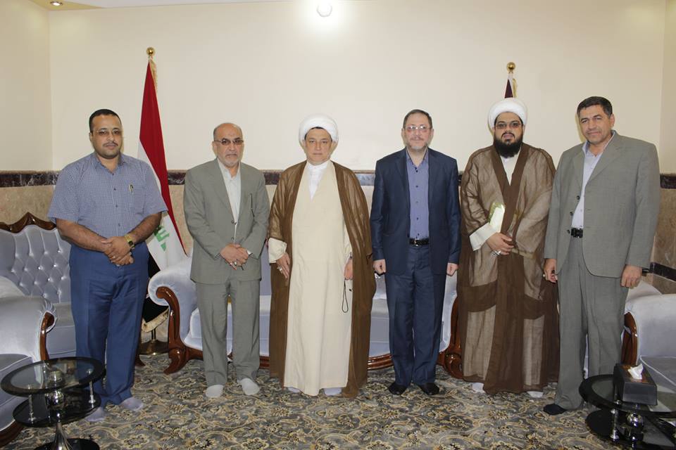 الشيخ قيس العطار في ضيافة المركز