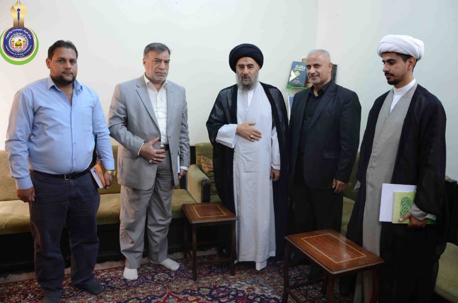 مركز كربلاء للدراسات والبحوث يزور المرجع الديني اية الله السيد المدرسي (دام ظله)