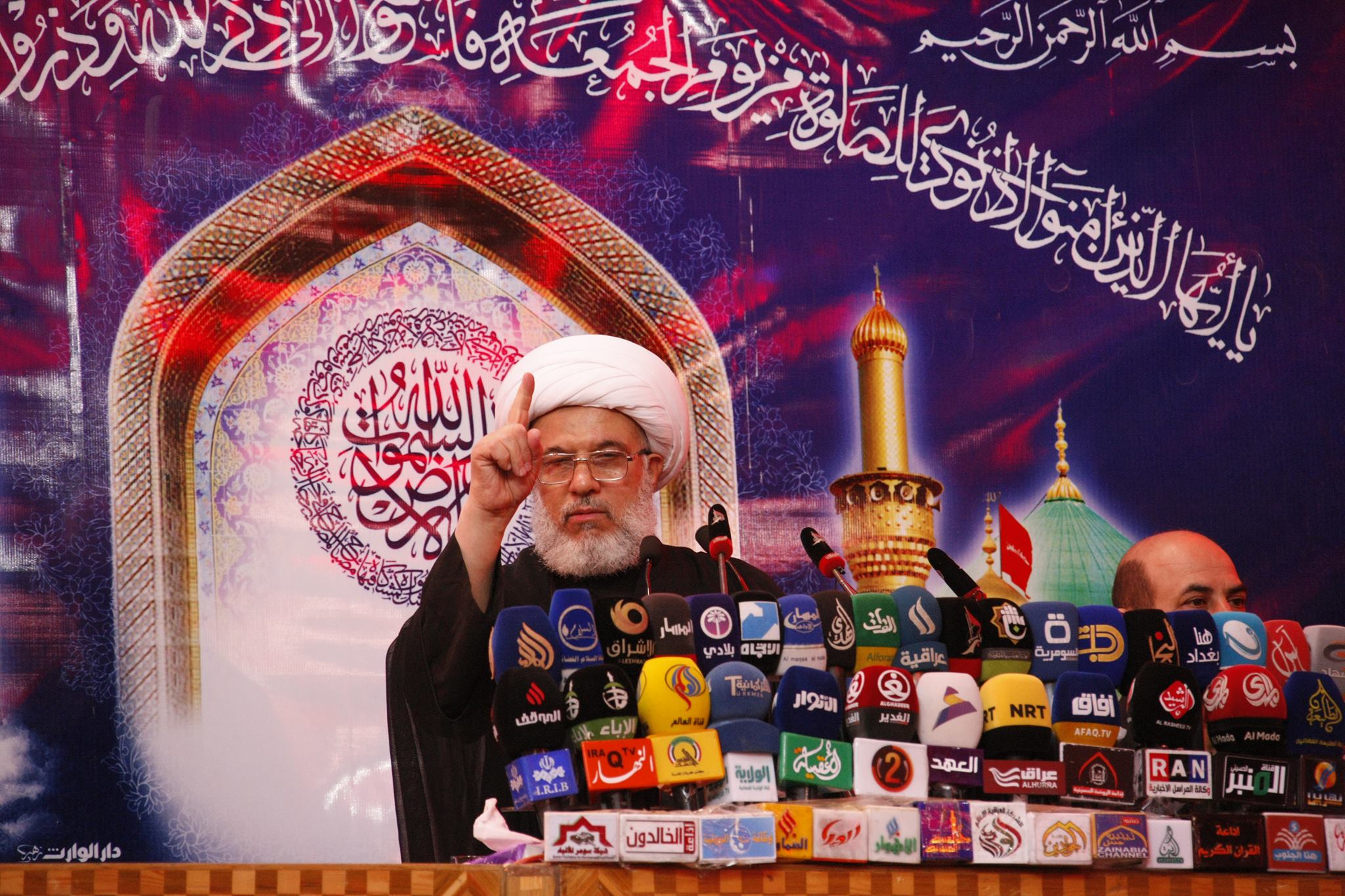 المرجعية الدينية العليا تستعرض من كربلاء كيفية تنشئة الاسرة الصالحة لبناء المواطن الصالح