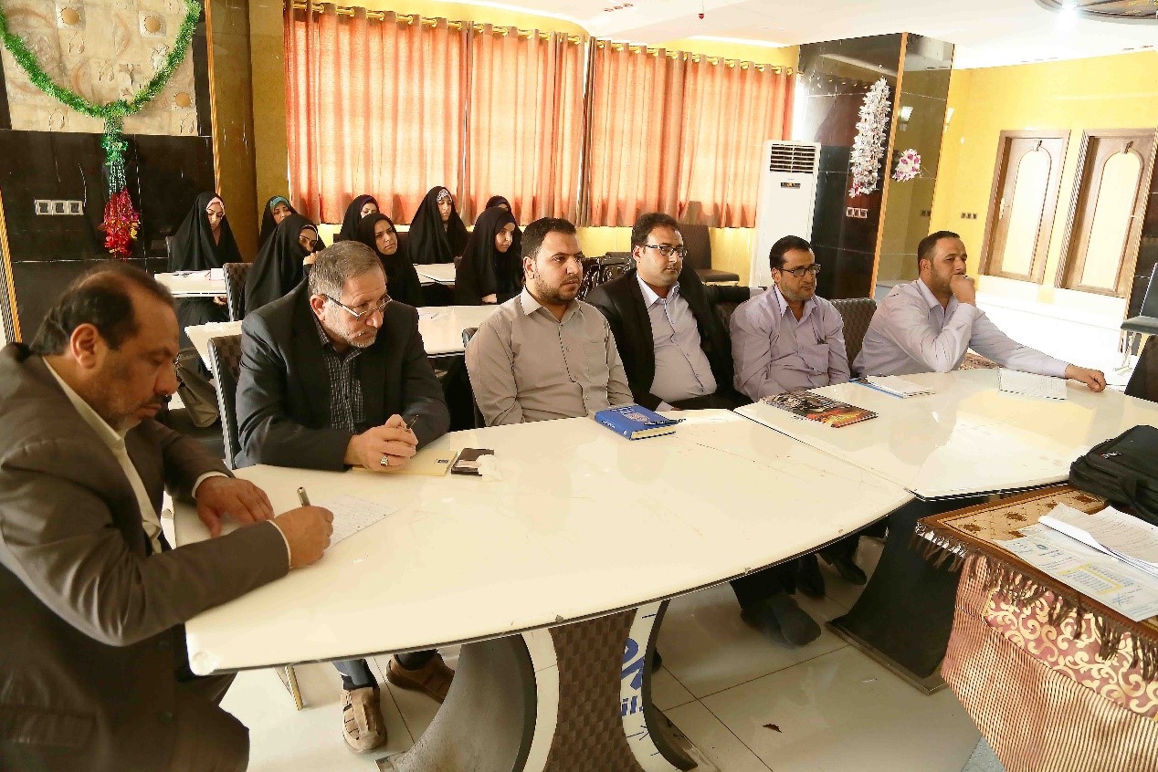 من أجل رفع المستوى العلمي البحثي للباحثين مركز كربلاء للدراسات والبحوث يقيم دورةً في البحث العلمي وتحقيق المخطوطات والكتب