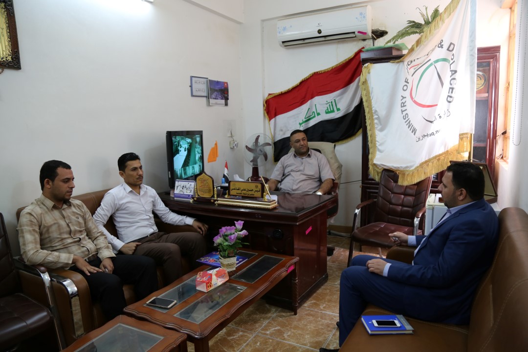 وفد من مركز كربلاء للدراسات والبحوث يزور عدداً من الدوائر الرسمية في محافظة كربلاء