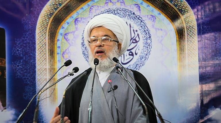 High religious authority: Good citizenship obliges citizens to live in peace and love among themselves