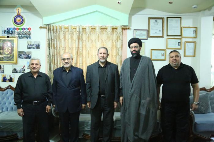 مدير مركز كربلاء للدراسات والبحوث يستقبل وفد المجمع العالمي لأهل البيت (عليهم السلام) من جمهورية إيران الإسلامية