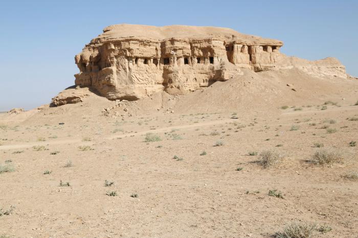 كهوف الطار