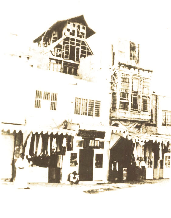 مدرسة حسن خان الدينية في كربلاء