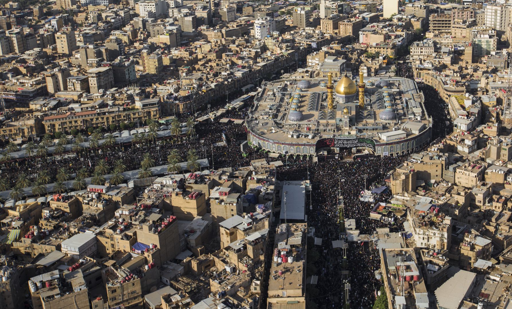 آثار ودلالة زيارة الحسين في الأربعين