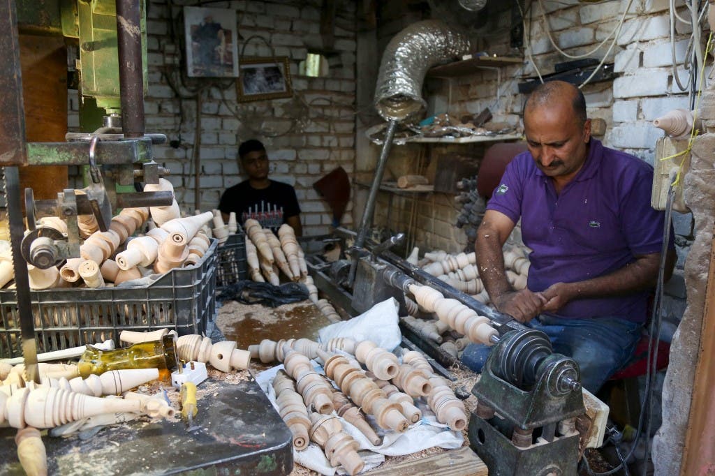 Photos: Keeping The Iraqi Shisha Tradition Alive in Karbala