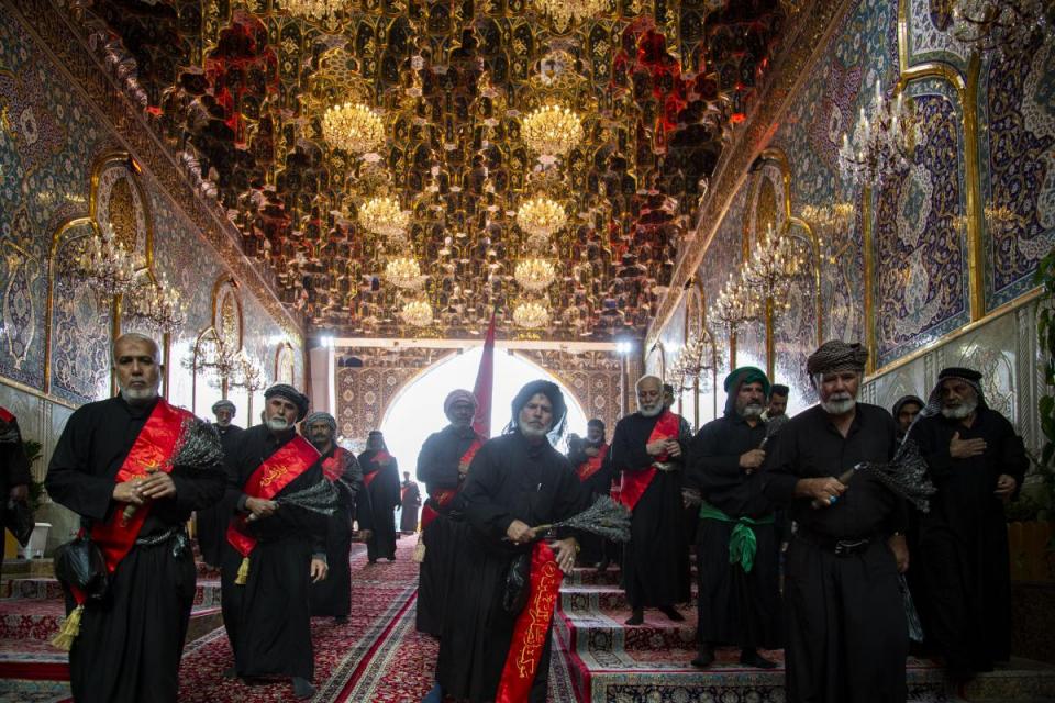 Mourning Processions Flock To Al-Abbas Shrine to Extend Condolences on Death Anniversary of His Mother 'Umm Al-Baneen'
