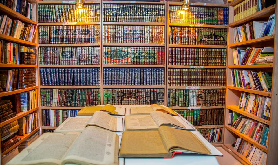 خدمة المكتبة الالكترونية تدخل حيز التنفيذ في مركز كربلاء للدراسات والبحوث