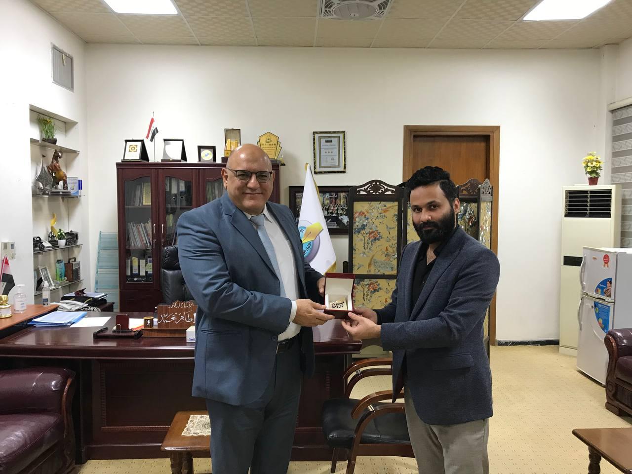 مركز كربلاء للدراسات والبحوث في ضيافة عمادة كلية الاعلام في جامعة بغداد