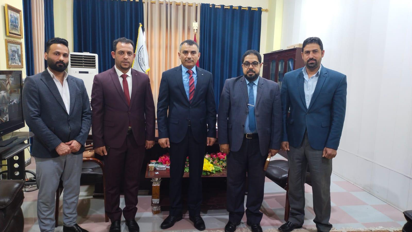 عمادة كلية الإدارة والاقتصاد في جامعة المثنى تستقبل وفد مركز كربلاء