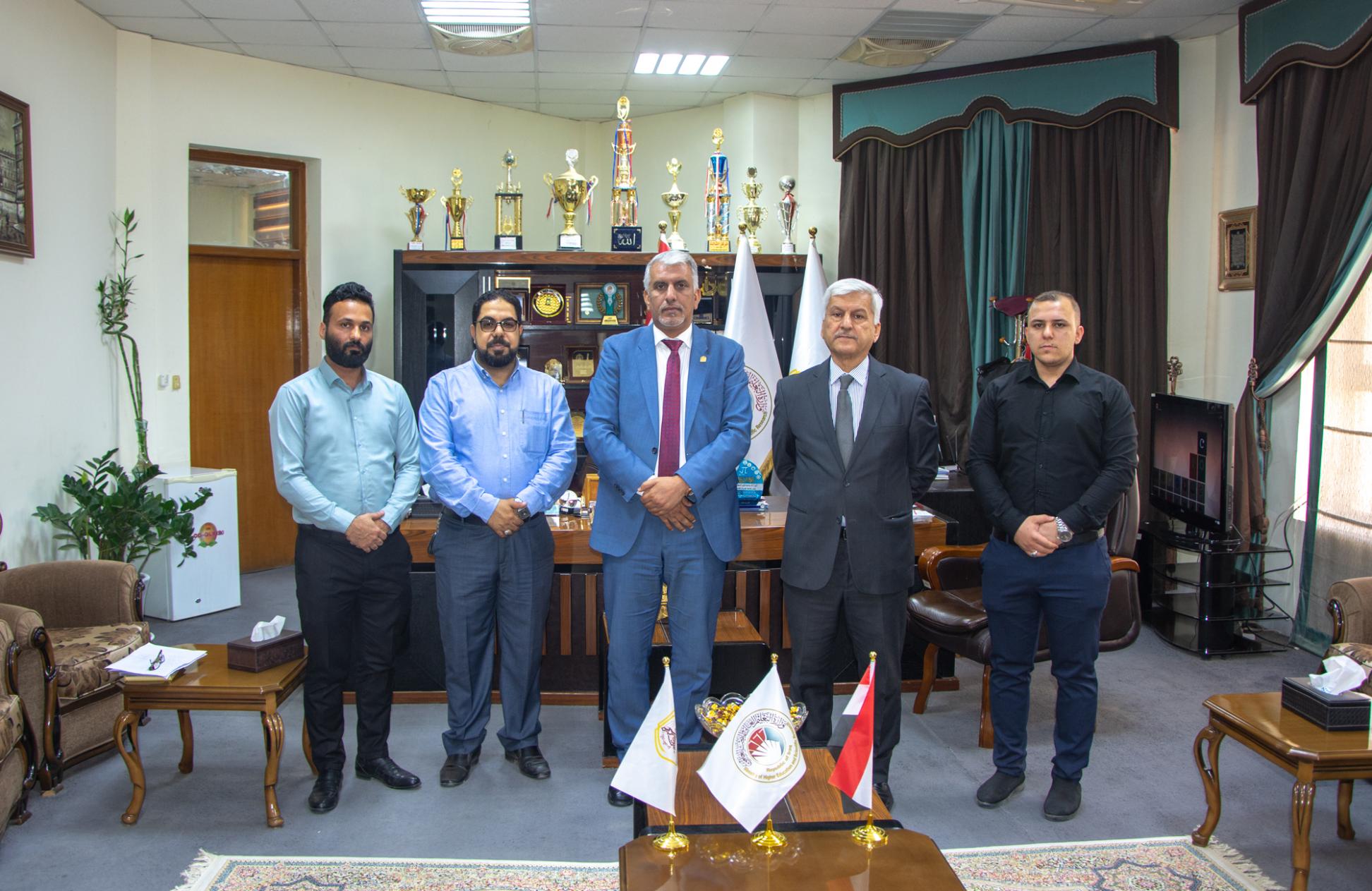 وفد مركز كربلاء للدراسات والبحوث في زيارة علمية الى جامعة كربلاء