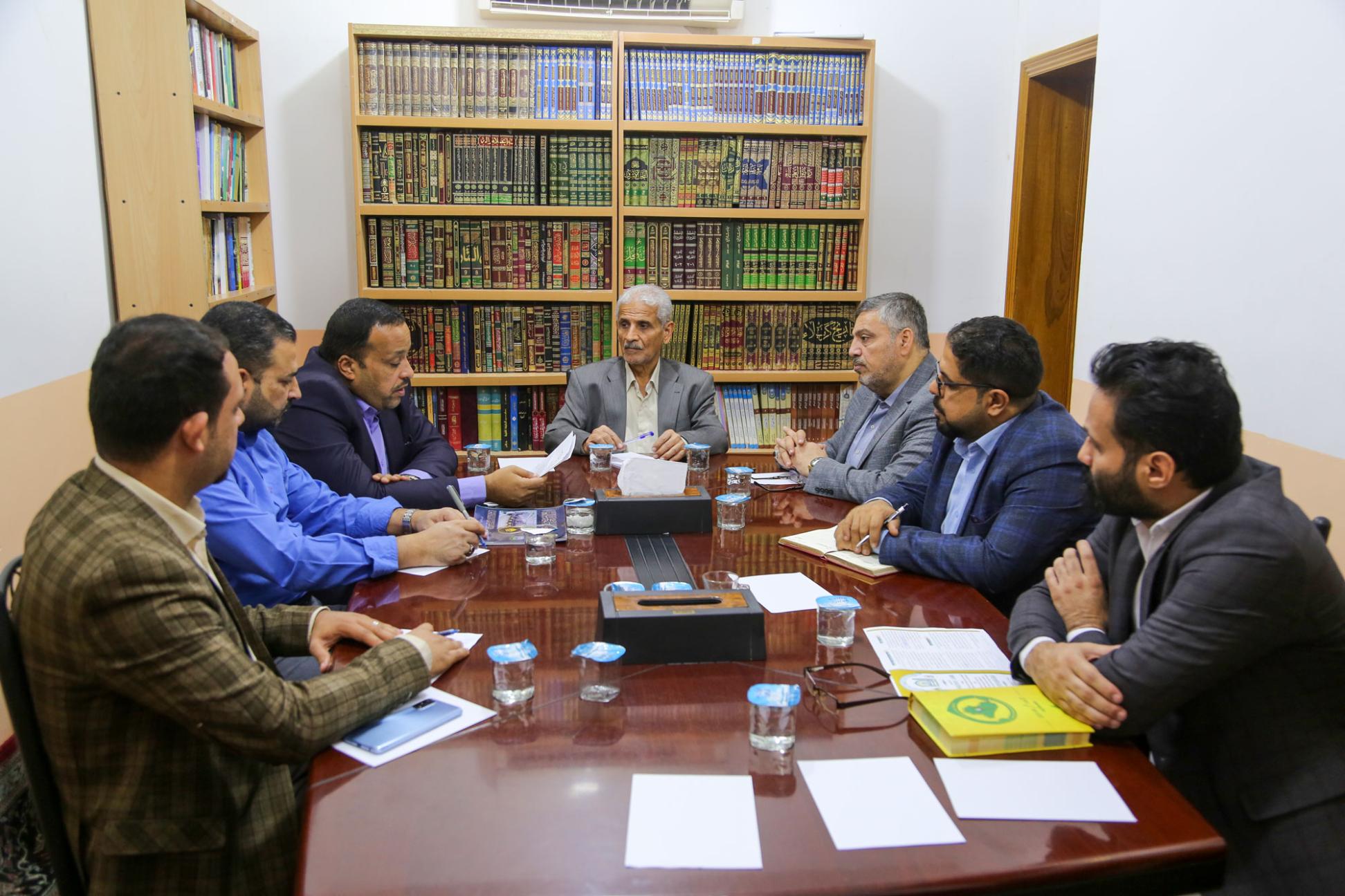 مركزُ كربلاءَ للدراساتِ والبحوثِ يعقدُ اجتماعه الثاني لمناقشةِ المؤتمرِ العلميِ الدوليِ السابع لزيارةِ الأربعينَ المباركة
