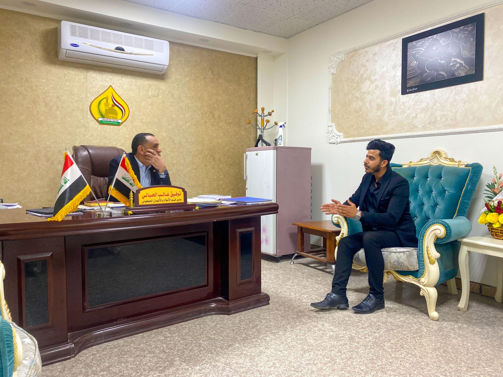 وفد مركز كربلاء للدراسات والبحوث يزور قسم الاعلام والاتصال الحكومي في محافظة كربلاء