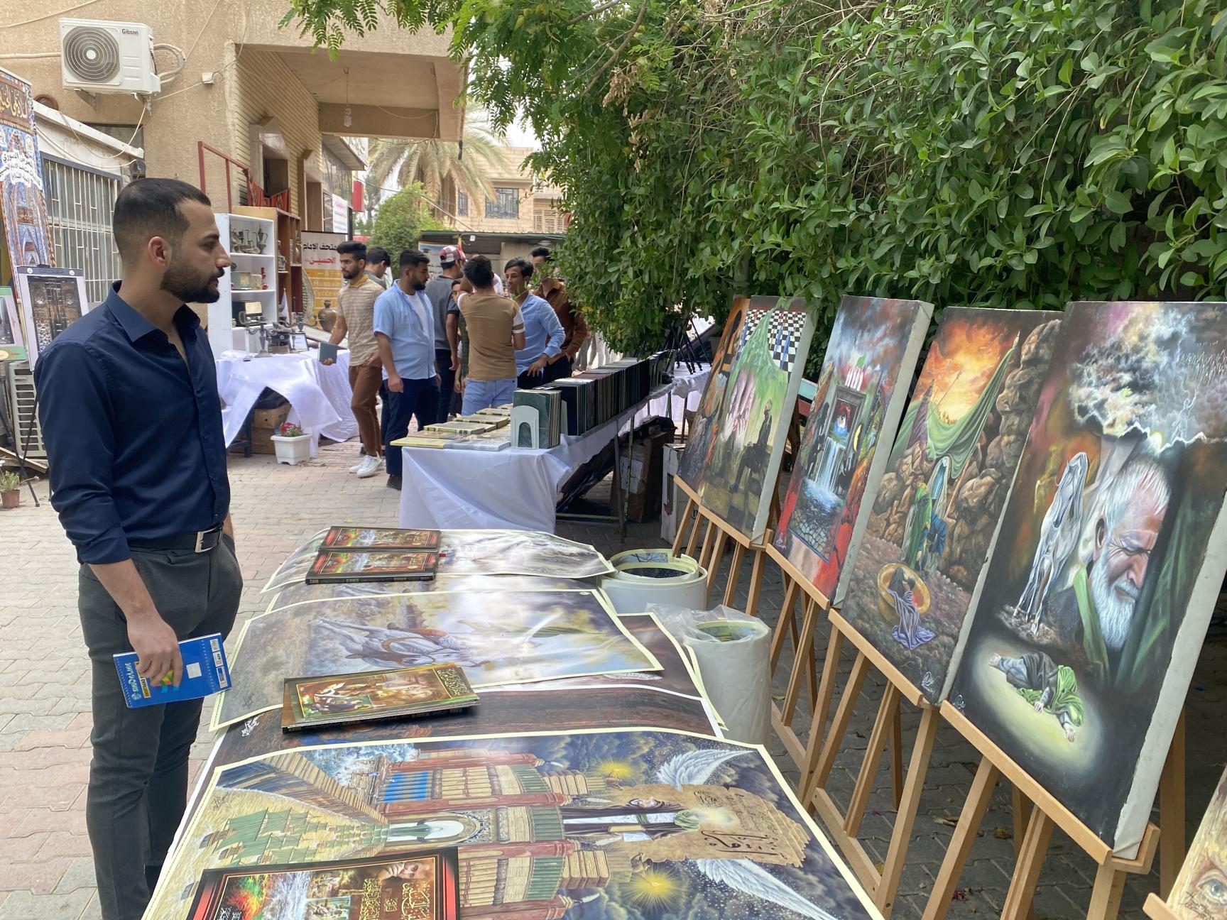 وفد مركز كربلاء للدراسات والبحوث يشارك في حضور فعاليات الأسبوع العلمي الثقافي السابع عشر في جامعة اهل البيت عليهم السلام