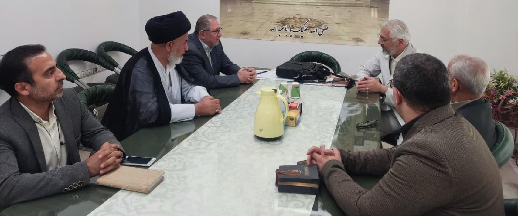 دیدار مدیر مرکز کربلاء للدراسات و البحوث با دکتر سید علی ریاض