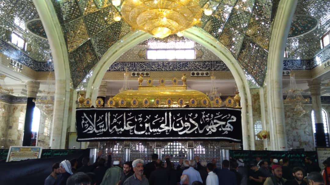 خدام مرقد الحر الرياحي (رضوان الله عليه) (الكوام) في كربلاء