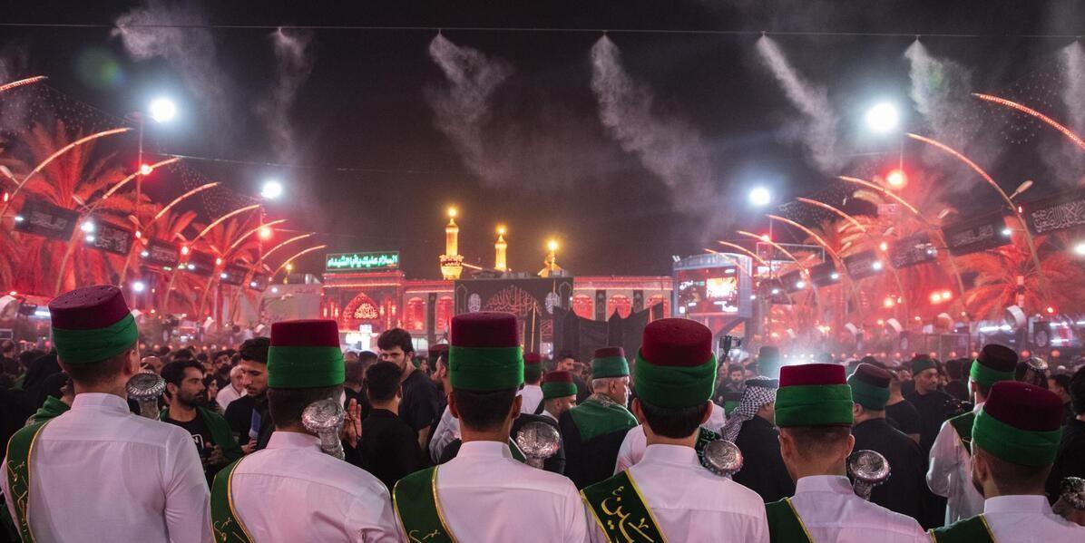 Karbala: Mourning of shrine attendants of Imam Hossain (AS) and Hazrat Abul Fazl (AS)