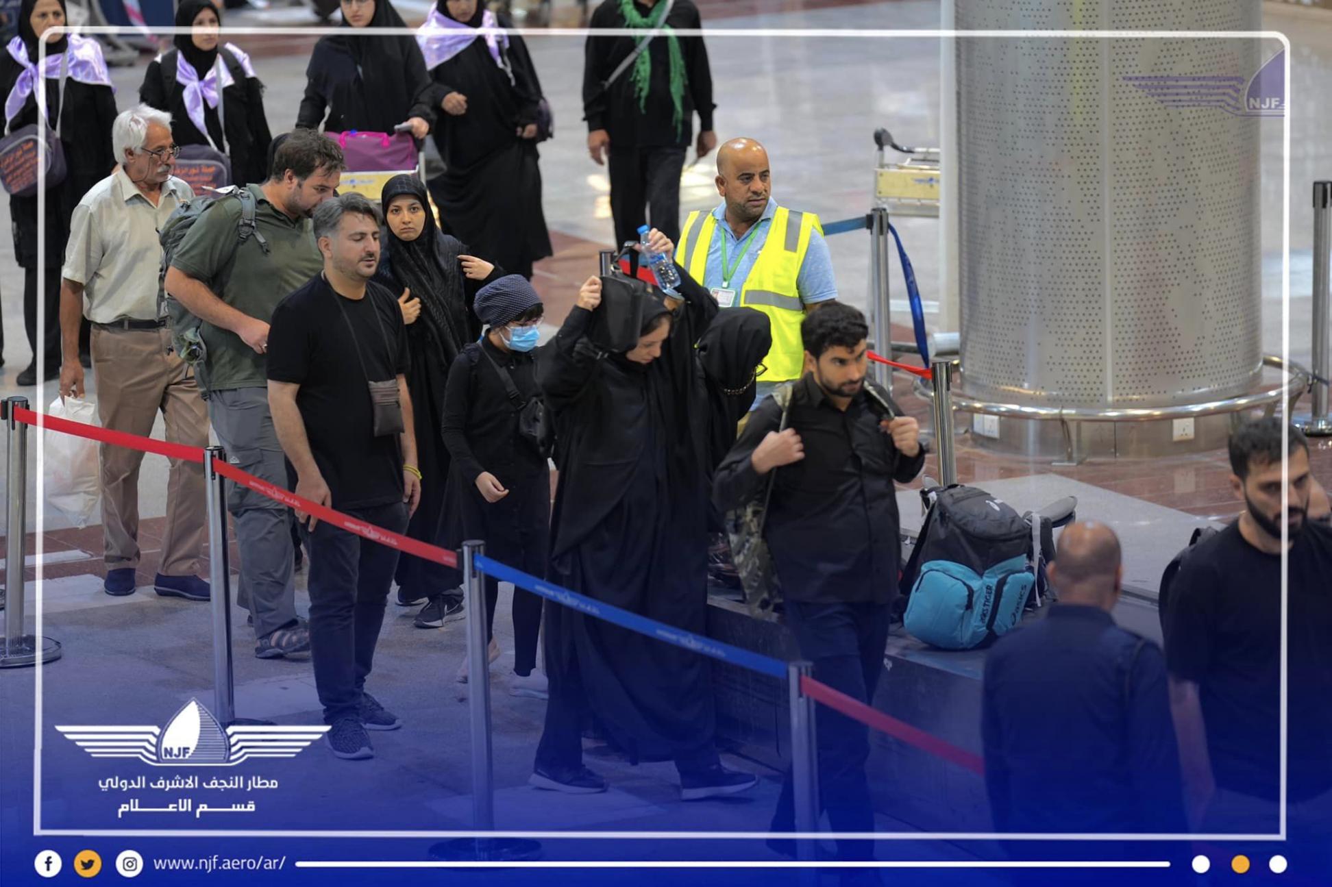 مطار النجف الأشرف عداد الزوار الوافدين يصل الى أكثر من 117 ألف زائر