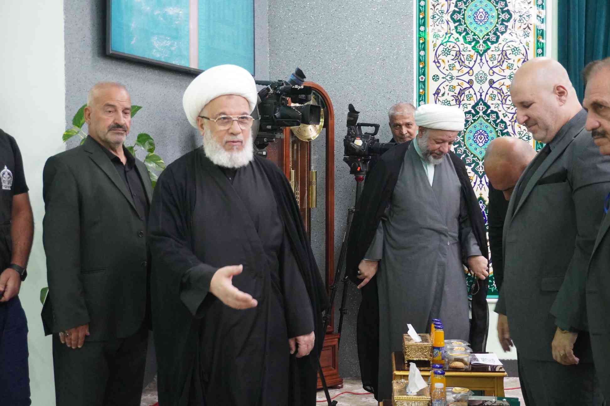 الآن، وصول المتولي الشرعي للعتبة الحسينية المقدسة إلى قاعة خاتم الأنبياء، وذلك استعداداً لانطلاق المؤتمر العلمي الدولي الثامن لزيارة الأربعين.