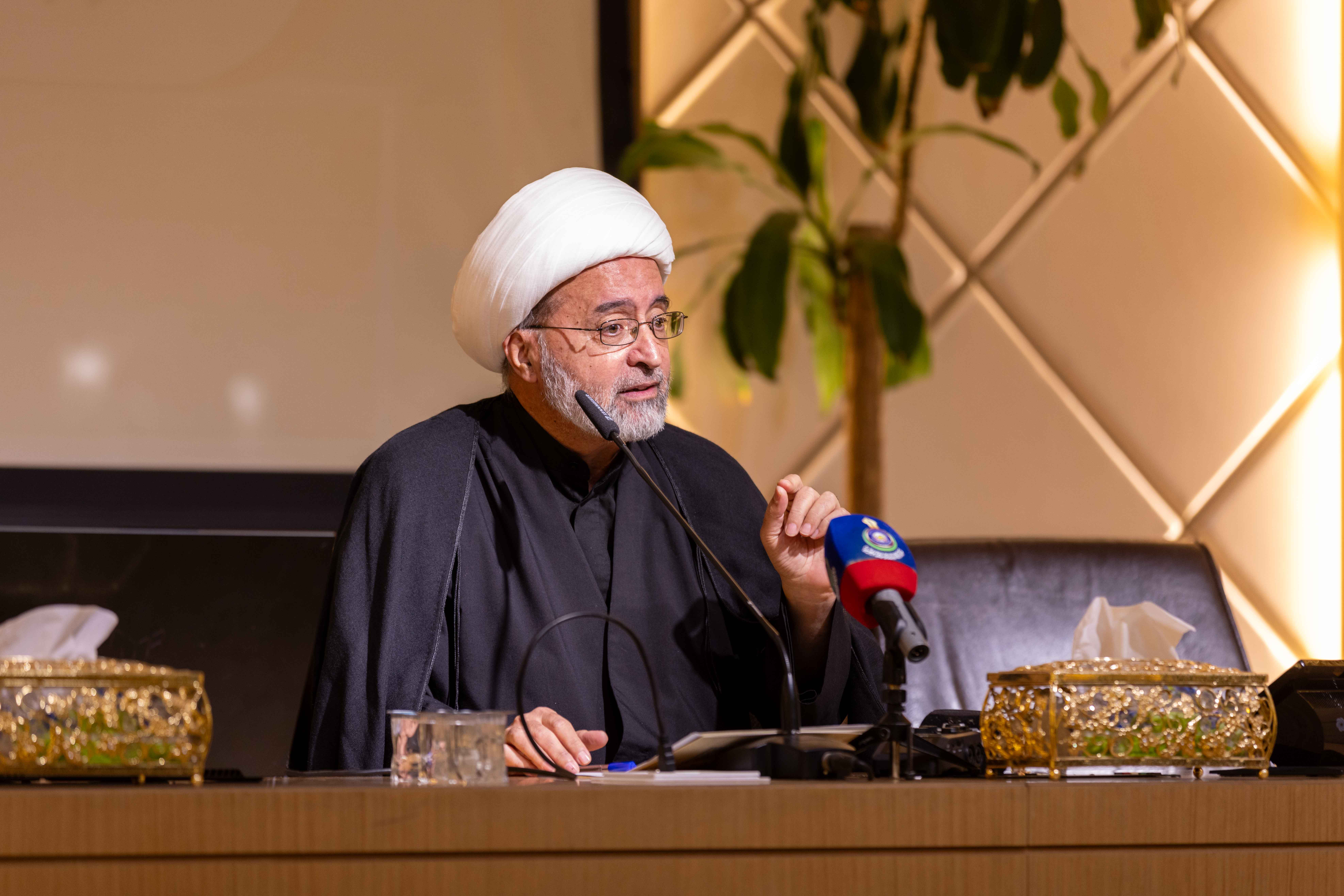 كلمة مؤلف كتاب "الانتفاضة الصفرية 1977"، الشيخ "محمد الحسون" يلقي كلمته ضمن فعاليات الندوة العلمية